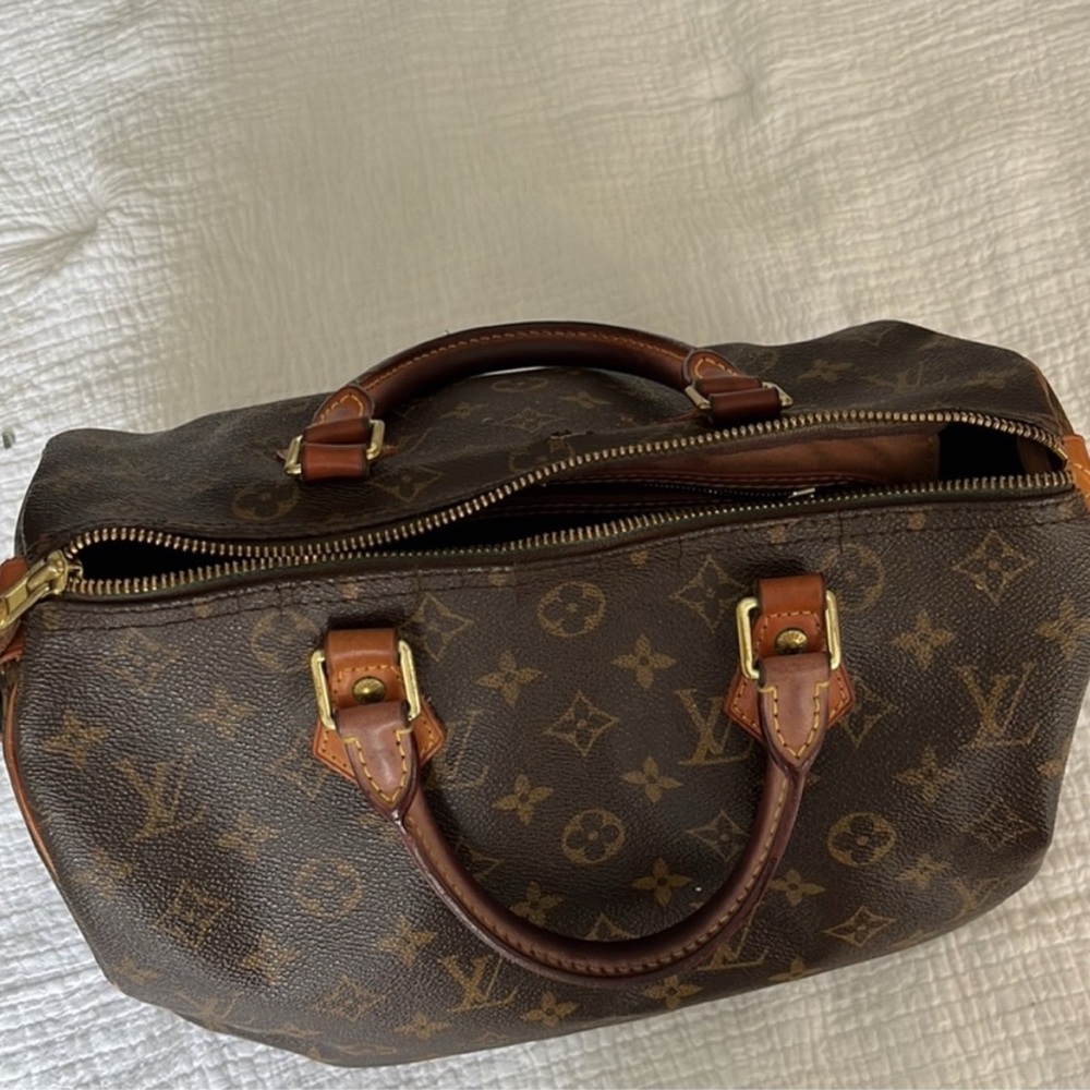Louis Vuitton 100% Authentic LV Monogram Speedy 30 - Picture 9 of 14